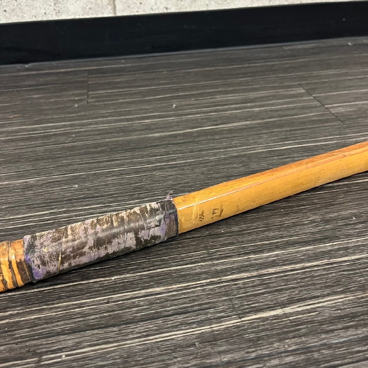 大特価 意味 Bibian 比比昂- 伊東政成在銘竹弓弓道和弓全長約223cm 重量630g 弓道