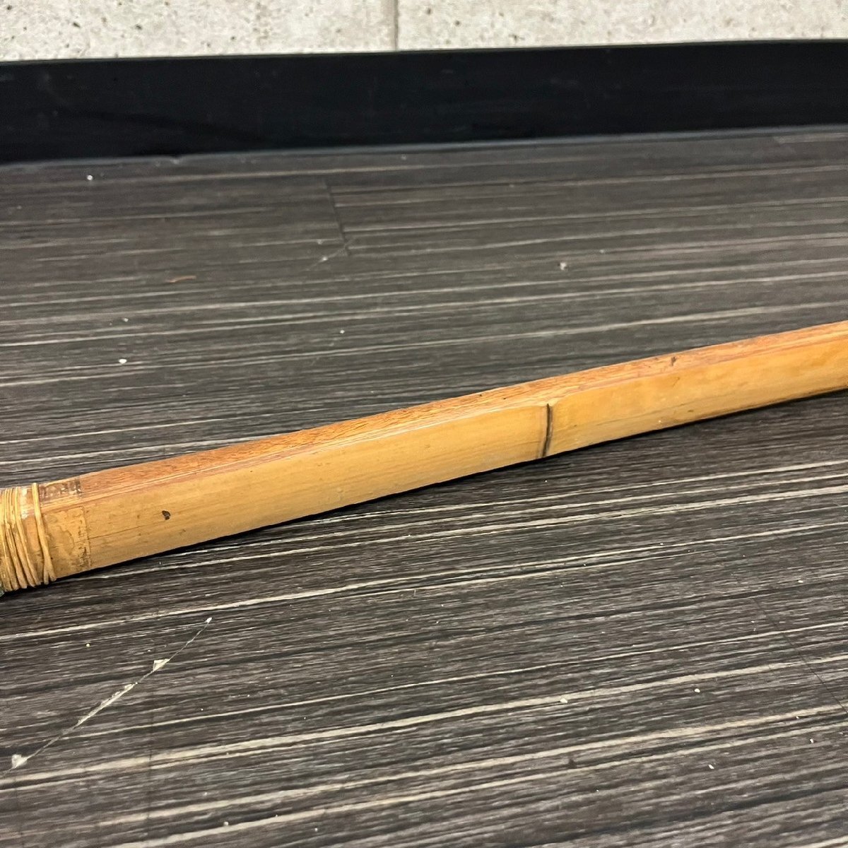大倉重十郎 在銘 竹弓 弓道 和弓 全長約224cm 重量610g 061711w 大倉重十郎 在銘 竹弓 弓道 和弓 全長約224cm 重量610g 061711w
