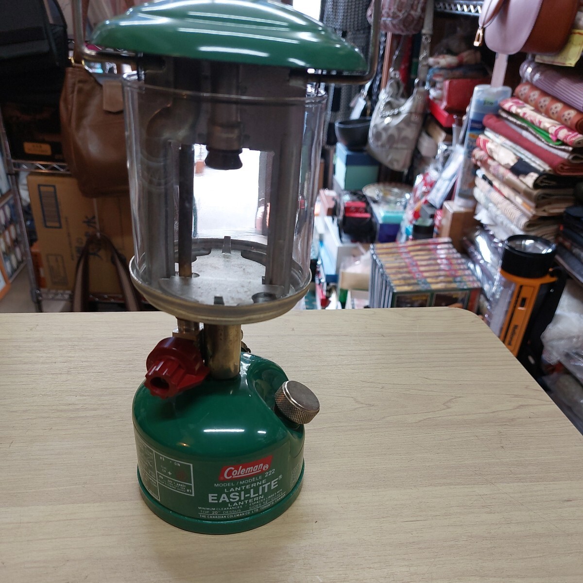 Yahoo!オークション - コールマン ランタン222 Coleman中古キズ Yahoo!オークション - コールマン ランタン222 Coleman中古キズ