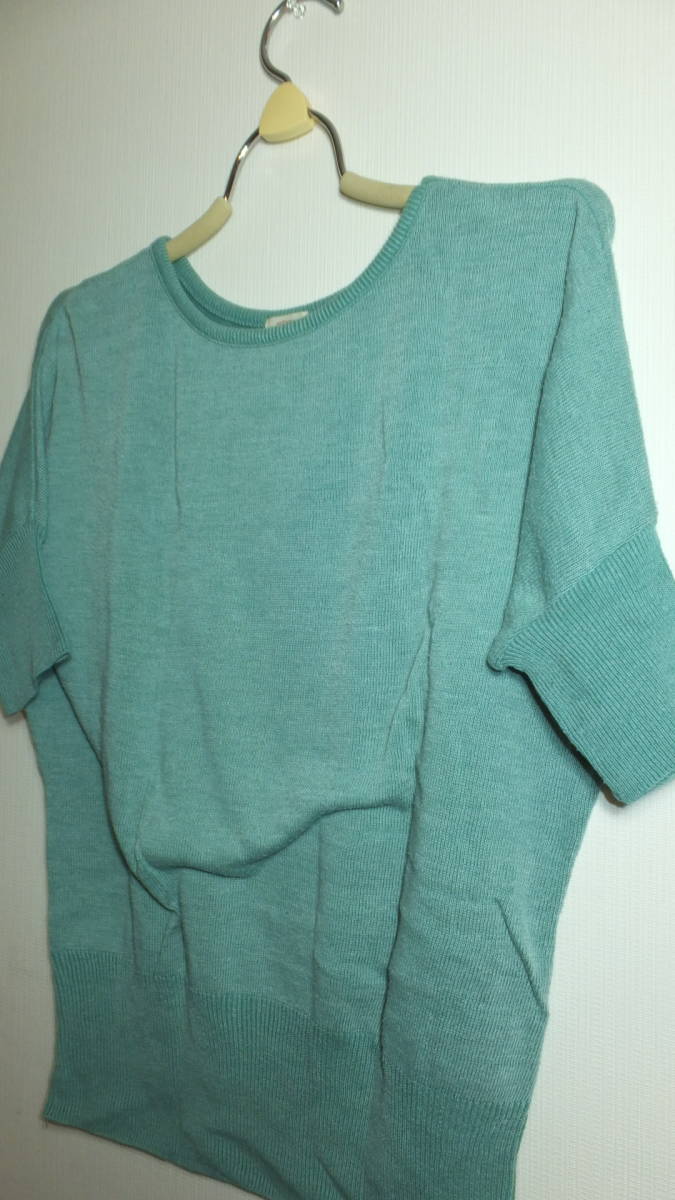 ★MOSSIMO SUPPLY CO★アメリカのレディーストップス　USサイズXS　Ladies tops　ターコイズ系 着丈約56Cm　エメラルド　USED IN JAPAN_画像2