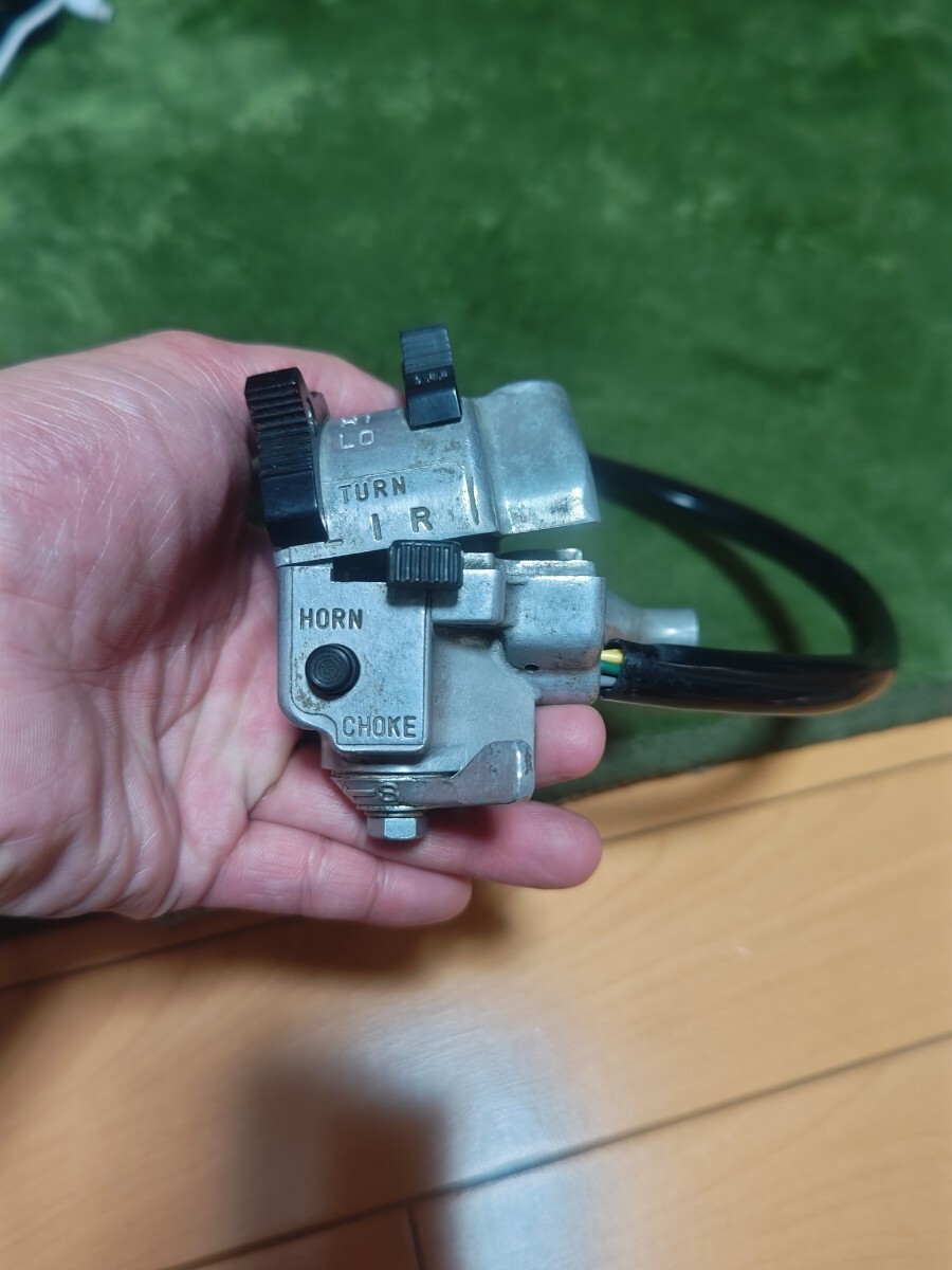 item_image_3
