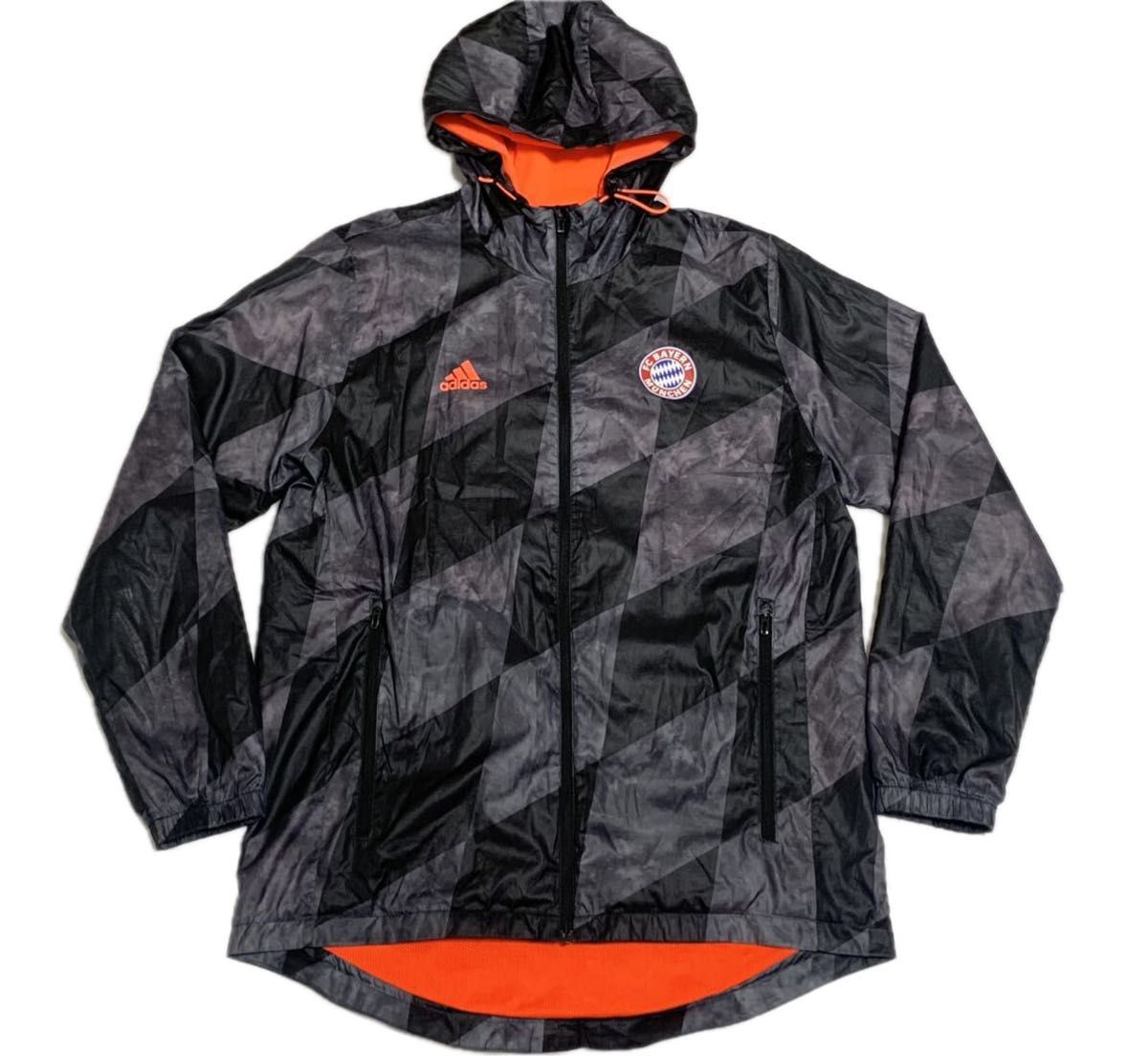 adidasFCバイエルンミュンヘンマウンテンパーカー 大き目メンズM adidasFCバイエルンミュンヘンマウンテンパーカー 大き目メンズM