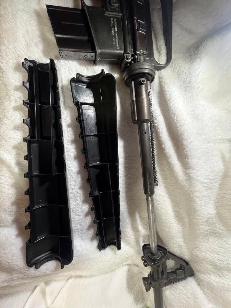 MGC SMG規格モデルガン M16A1ブローバック(発火用) カート5発付 MGC SMG規格モデルガン M16A1ブローバック(発火用) カート5発付