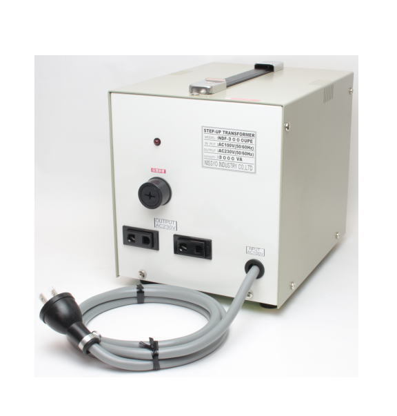 日章工業 アップトランス NDF-3000UPE 日本国内用 3000W ( 対応電気製品 220V~240V地域 ) 昇圧専用変圧器 昇圧トランス 変圧器