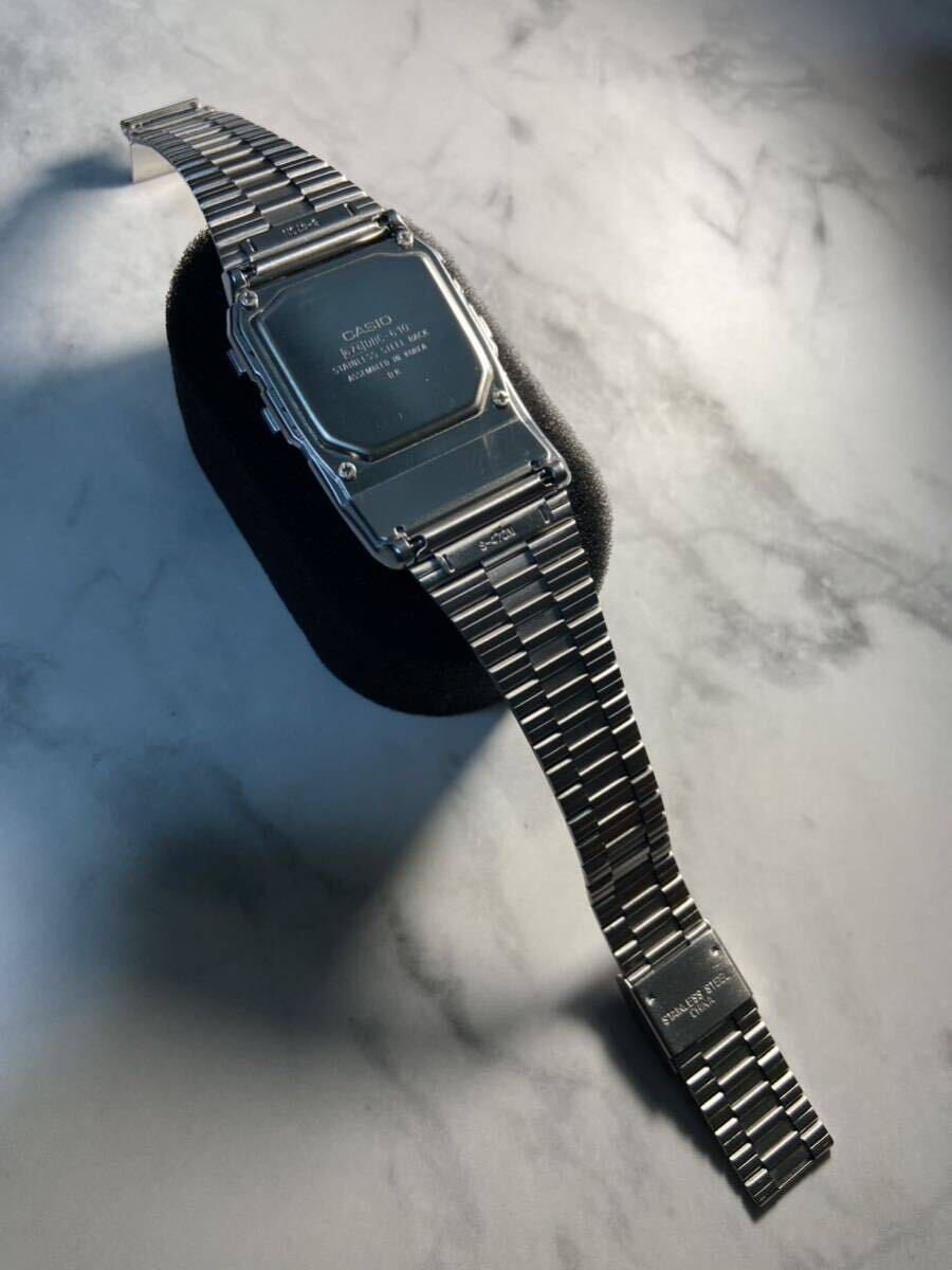希少廃番モデル CASIO DATA BANK DBC-610 激レア豆球ライト 新品 希少廃番モデル CASIO DATA BANK DBC-610 激レア豆球ライト 新品