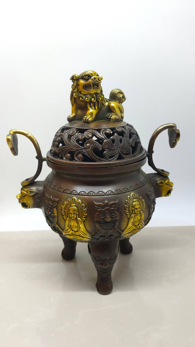 希少稀な 古寶奇蔵】黄銅製・塗金・雙耳・三足熏香炉・置物・賞 希少稀な 古寶奇蔵】黄銅製・塗金・雙耳・三足熏香炉・置物・賞