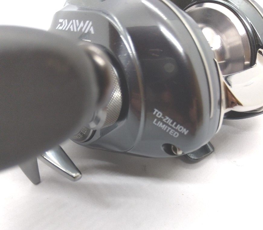 ダイワ ジリオン Jドリーム5 3L 左ハンドル ベイトリール DAIWA ダイワ ジリオン Jドリーム5 3L 左ハンドル ベイトリール DAIWA