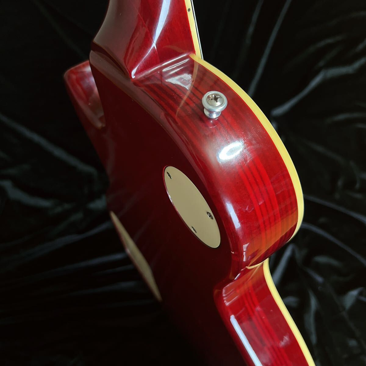 Bibian 比比昂- Gession Let's Play Music Tokai Les Paul Type Bibian 比比昂- Gession Let's Play Music Tokai Les Paul Type