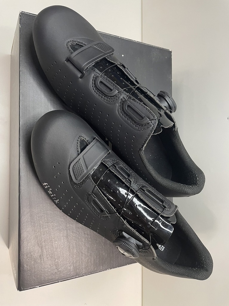 フィジーク Fi'zi:k ビンディングシューズ SPD-SL 2019年モデル 25cm BLACK TEMPO OVERCURVE R5