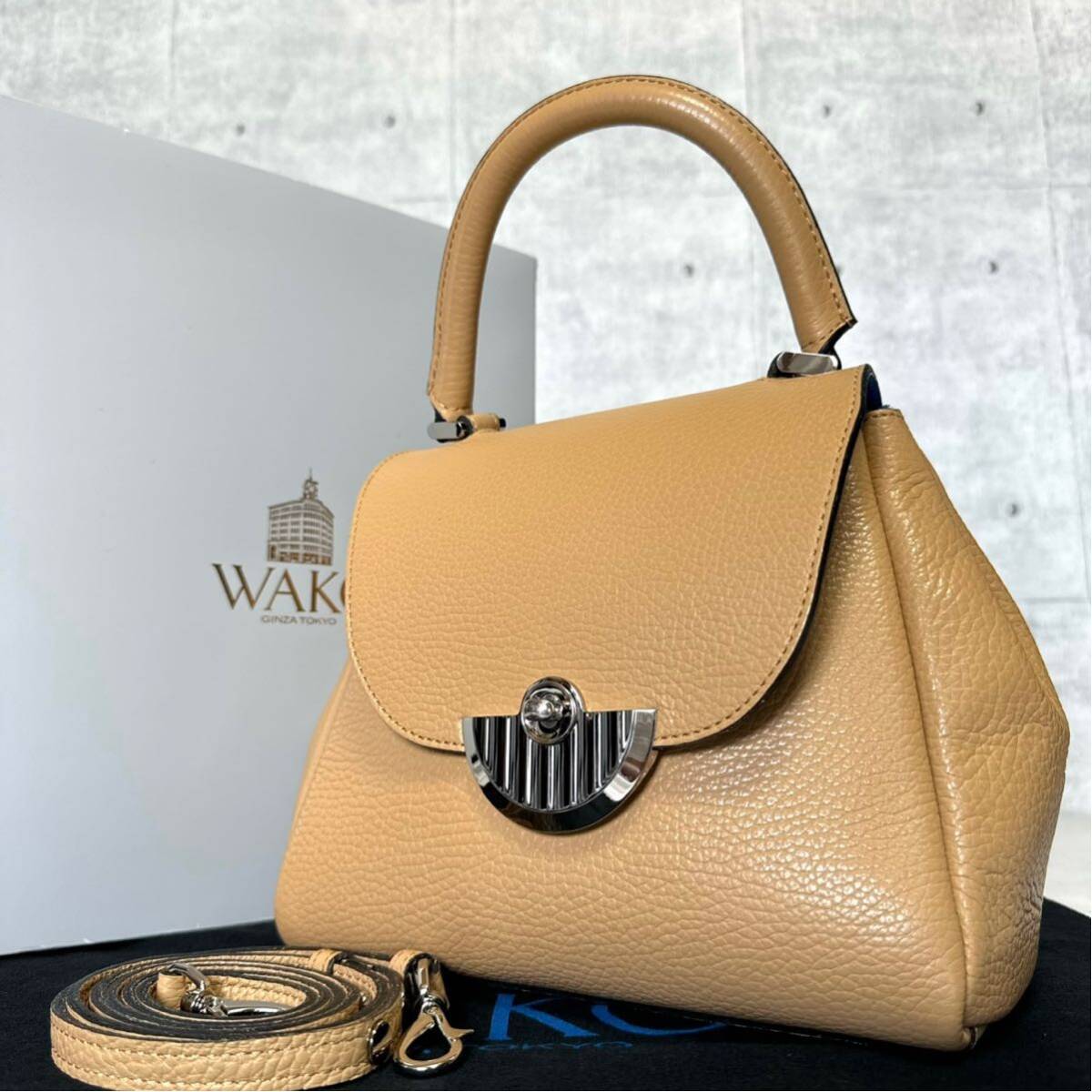 美品 WAKO 銀座 和光 Sac de Temps 時のバッグ ワコウ シボ革 美品 WAKO 銀座 和光 Sac de Temps 時のバッグ ワコウ シボ革