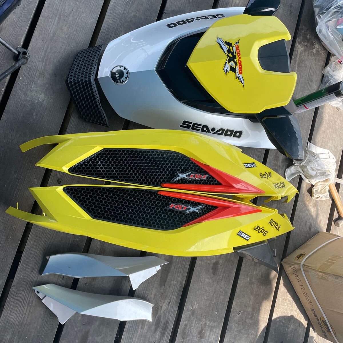 seadoo中古2015RXT 260as RSフロント周り外装パーツ