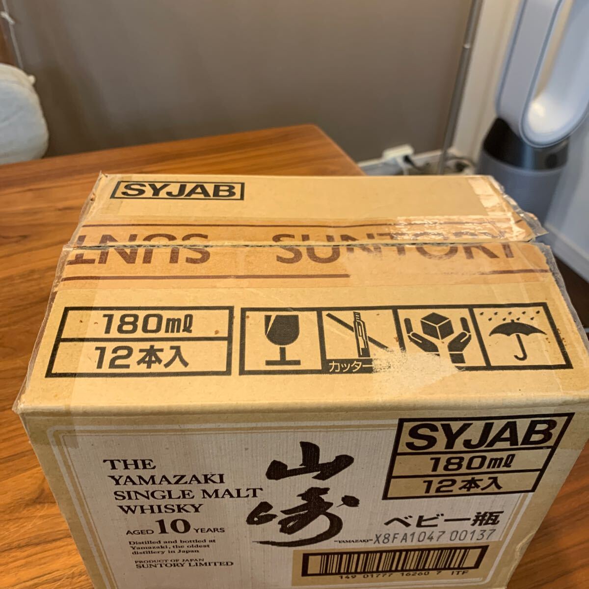 サントリー シングルモルト ウイスキー 山崎10年 180ml 12点 サントリー シングルモルト ウイスキー 山崎10年 180ml 12点