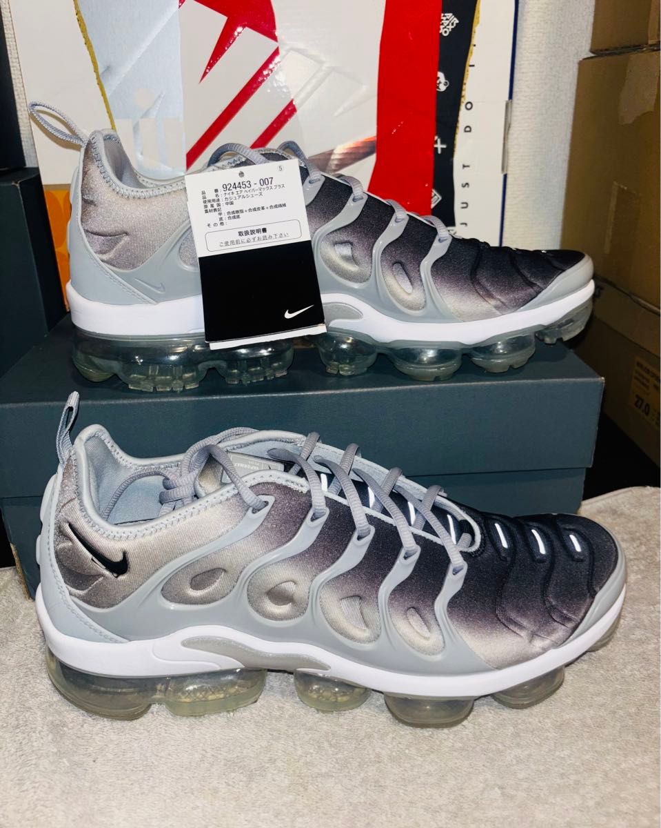 新品 海外限定 NIKE AIRMAX VAPORMAX plus 29 0 29 WGG04 エア 新品 海外限定 NIKE AIRMAX VAPORMAX plus 29 0 29 WGG04 エア