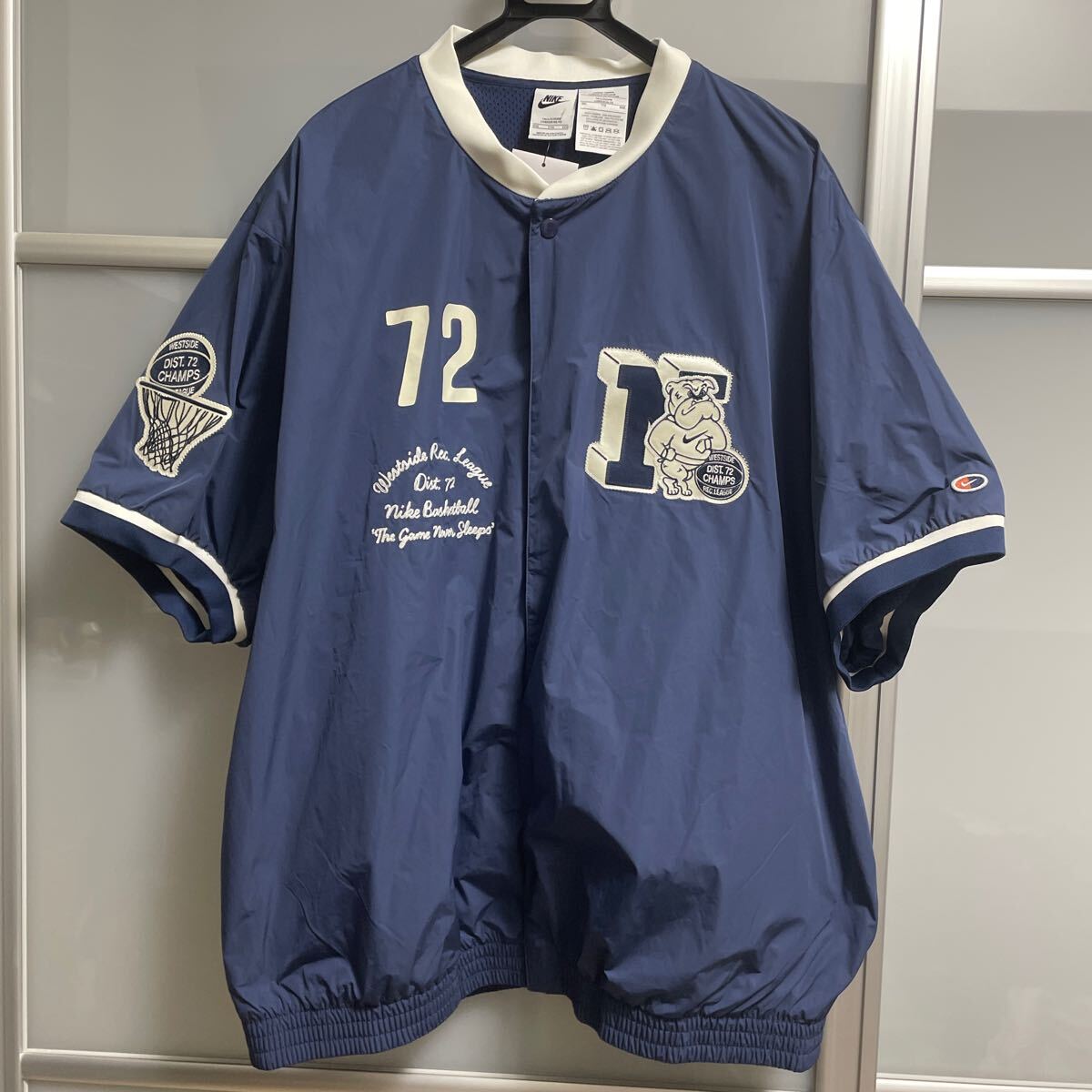 新品未使用 NIKE Basketball ナイキ バスケットボール 半袖ウォームアップジャケット メンズUSサイズXXL ウィンド WESTSIDE Dist.72 CHAMPS