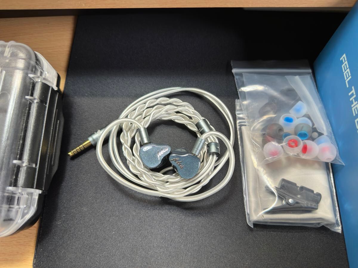 Hisenior Audio Mega5-EST ハイブリッドIEM ユニバーサル Hisenior Audio Mega5-EST ハイブリッドIEM ユニバーサル