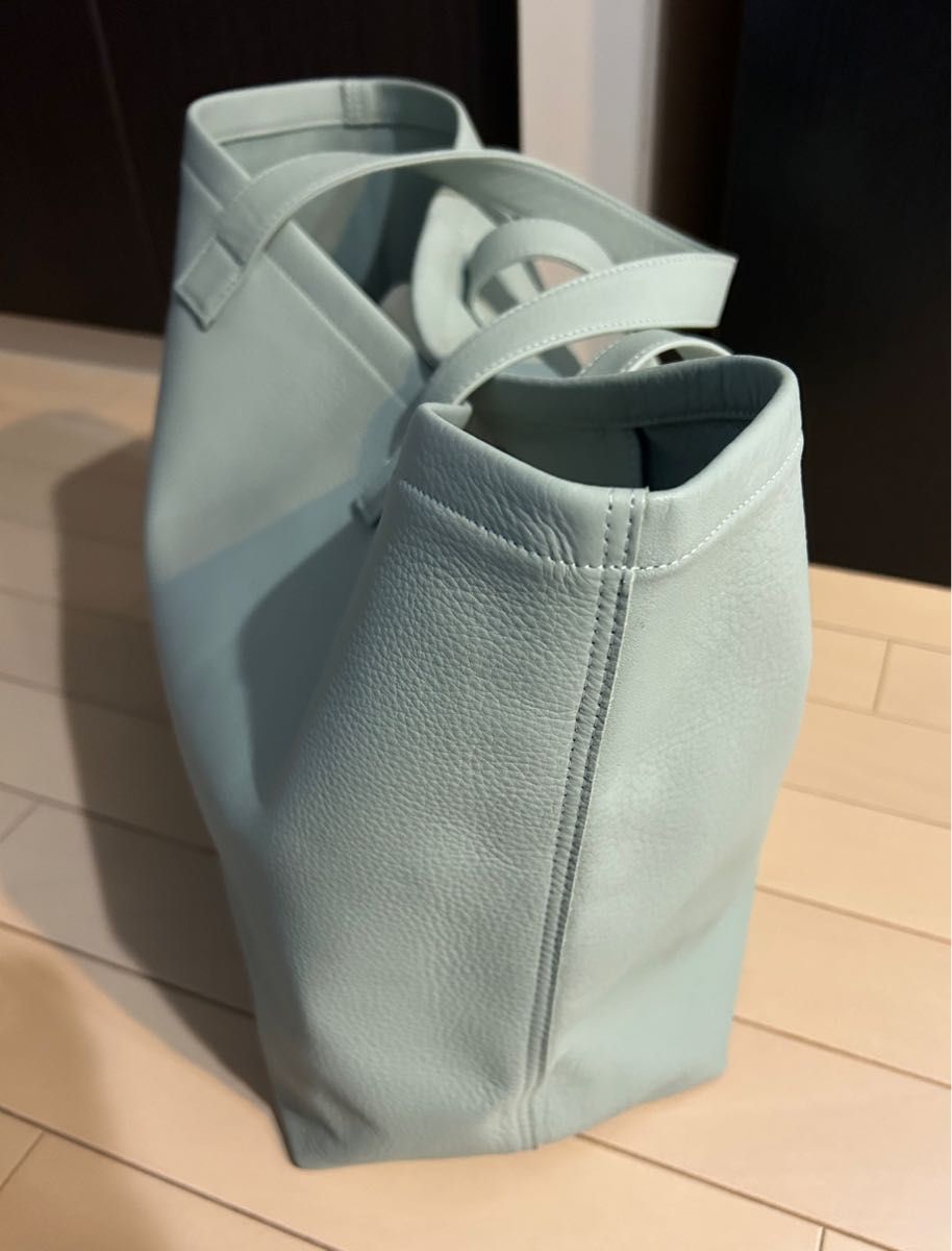 新品】マーガレットハウエル レザーバッグ|Yahoo!フリマ(旧 新品】マーガレットハウエル レザーバッグ|Yahoo!フリマ(旧