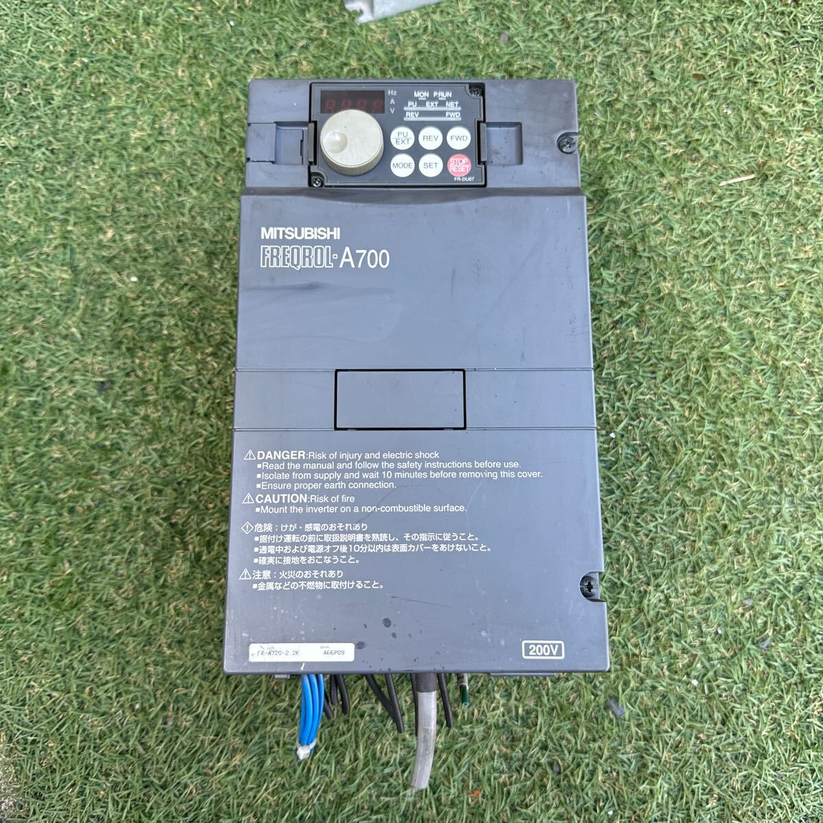 4E041 三菱電機 MITSUBISHI INVERTER FR-A720-2.2K インバーター 保証付き　インボイス対応