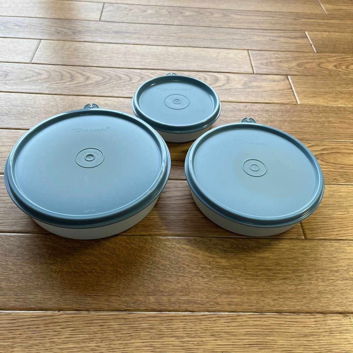 昭和レトロ タッパーウェア 3サイズセット|Yahoo!フリマ(旧 昭和レトロ タッパーウェア 3サイズセット|Yahoo!フリマ(旧
