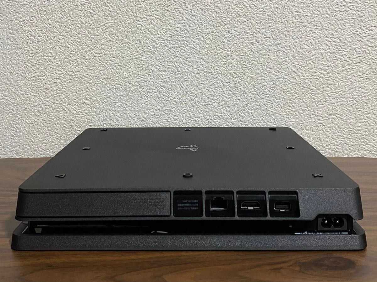 SONY PlayStation 4 本体 CUH-2000B 1TB PS4 プレイステーション SONY PlayStation 4 本体 CUH-2000B 1TB PS4 プレイステーション