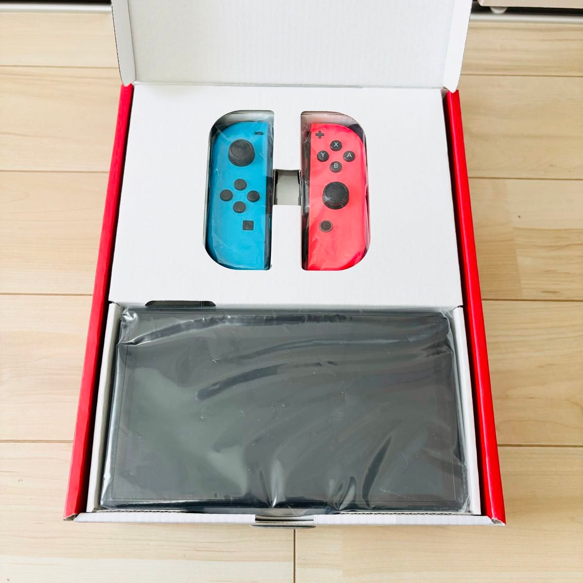未使用に近い】2024年6月購入 有機EL Nintendo Switch 未使用に近い】2024年6月購入 有機EL Nintendo Switch