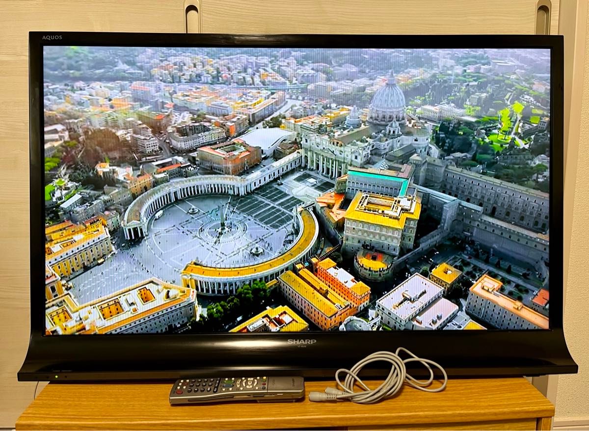 値下げ SHARP AQUOS 40型お洒落スラントデザイン液晶TV LC-40J10 値下げ SHARP AQUOS 40型お洒落スラントデザイン液晶TV LC-40J10