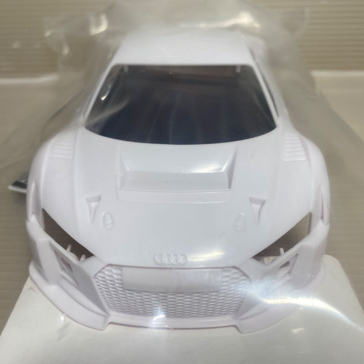 京商ミニッツAudi R8 LMS 2015 ホワイトボディセット(ホイール 京商ミニッツAudi R8 LMS 2015 ホワイトボディセット(ホイール