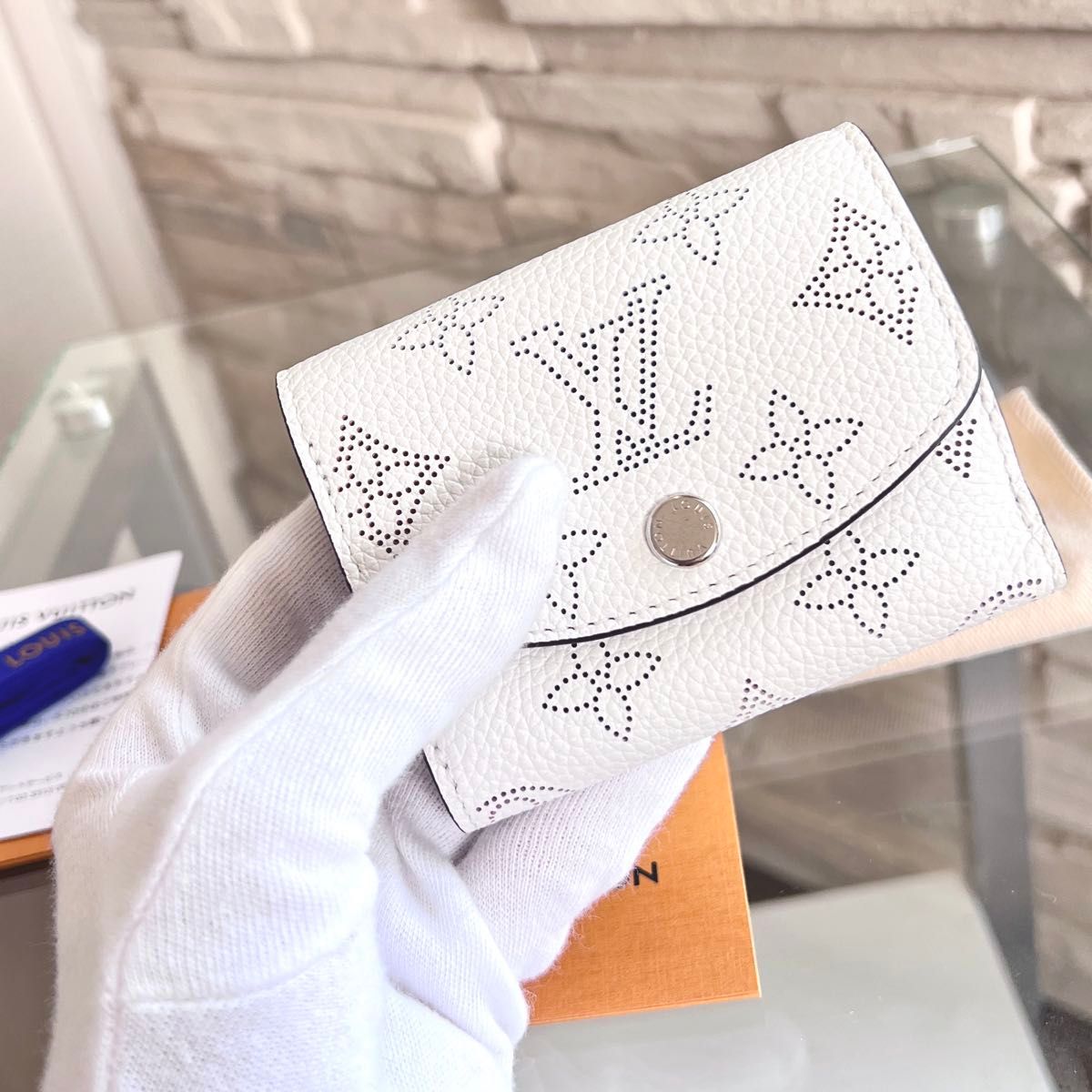 新品・未使用】ポルトフォイユ・イリス XS コンパクト財布 新品・未使用】ポルトフォイユ・イリス XS コンパクト財布
