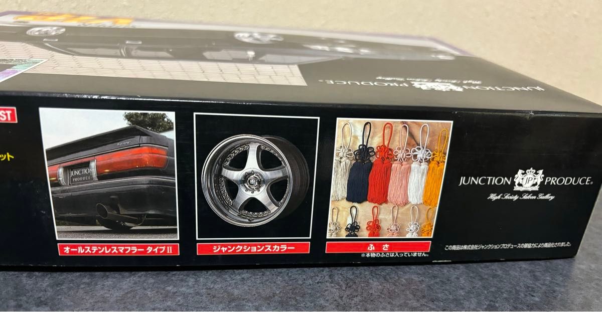 アオシマ ジャンクション クラウン UZS131 未組立 JUNCTION アオシマ ジャンクション クラウン UZS131 未組立 JUNCTION