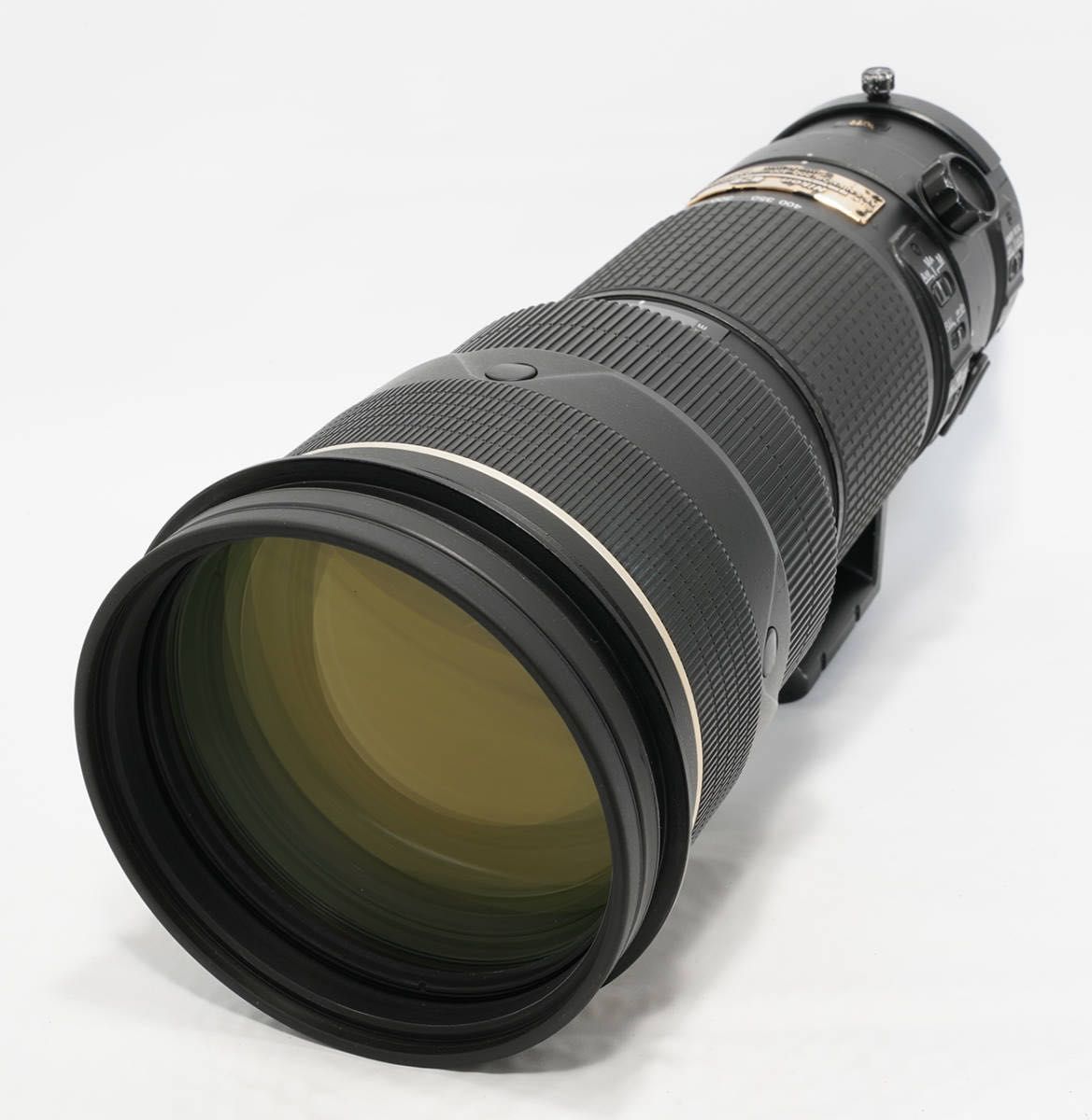ニコン AF-S NIKKOR 200-400mm F4G ED VR II ケース付き|Yahoo ニコン AF-S NIKKOR 200-400mm F4G ED VR II ケース付き|Yahoo