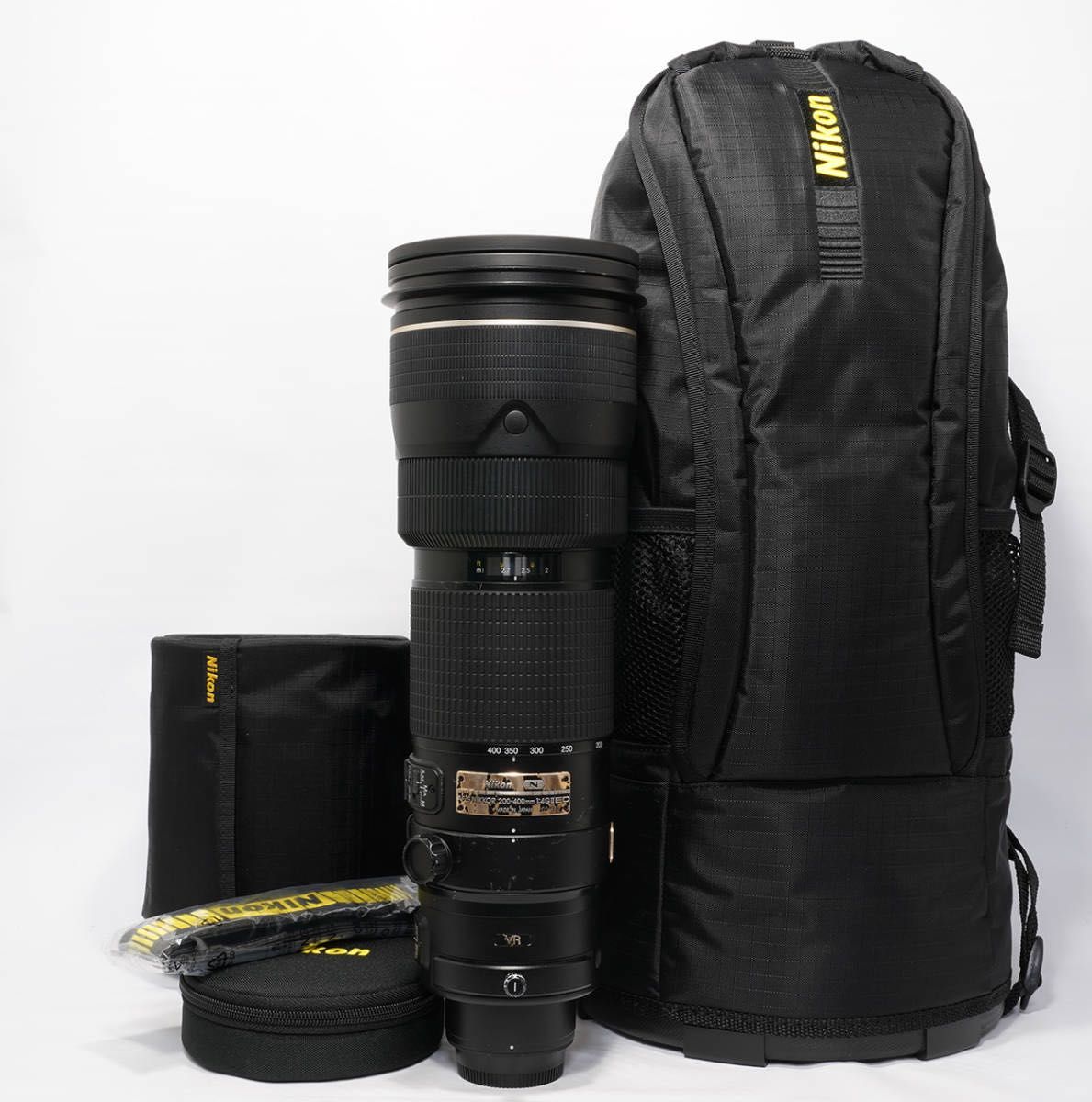 ニコン AF-S NIKKOR 200-400mm F4G ED VR II ケース付き|Yahoo ニコン AF-S NIKKOR 200-400mm F4G ED VR II ケース付き|Yahoo