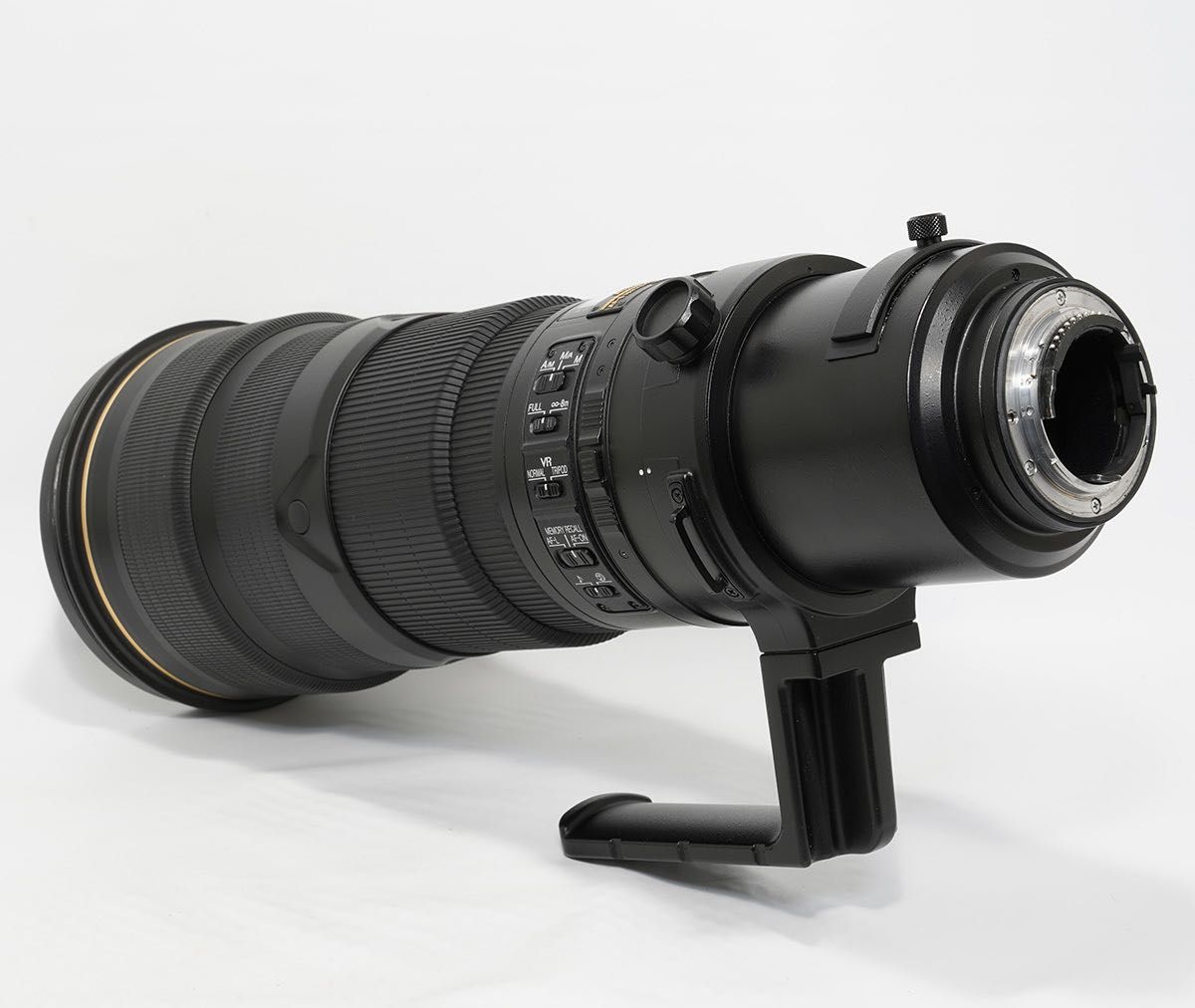 ニコン AF-S NIKKOR 500mm F4G ED VR ケース付き 実用品|Yahoo ニコン AF-S NIKKOR 500mm F4G ED VR ケース付き 実用品|Yahoo