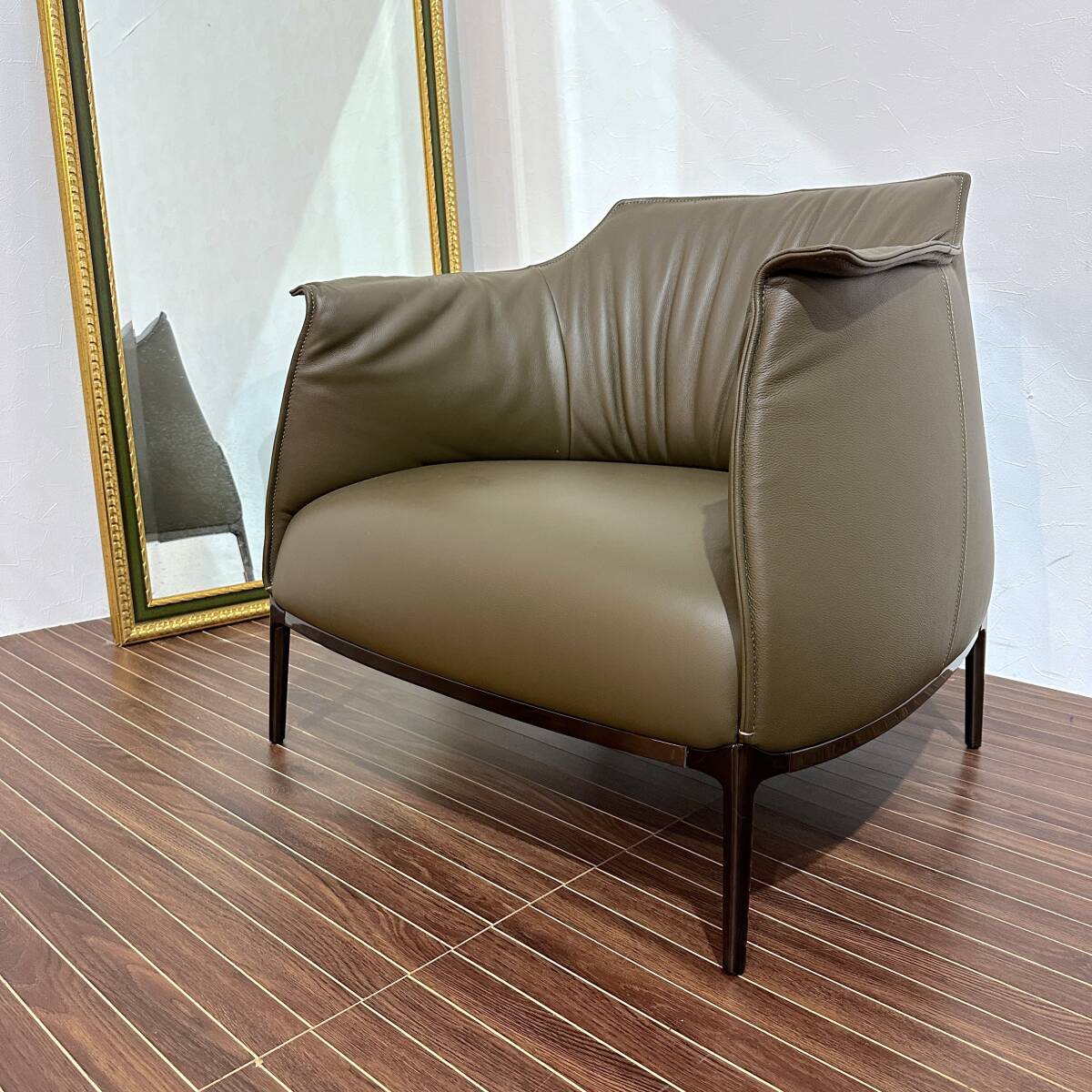 Yahoo!オークション - 【展示品】ポルトローナ・フラウ Poltrona Yahoo!オークション - 【展示品】ポルトローナ・フラウ Poltrona