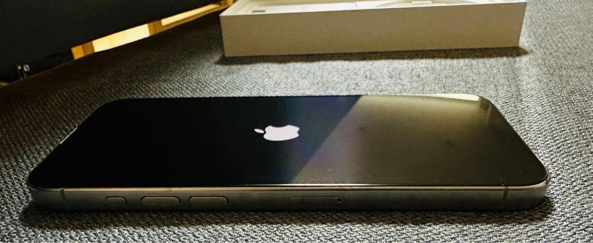 良品】Apple iPhone15 ProMax SIMフリー 256GBバッテリー100 良品】Apple iPhone15 ProMax SIMフリー 256GBバッテリー100