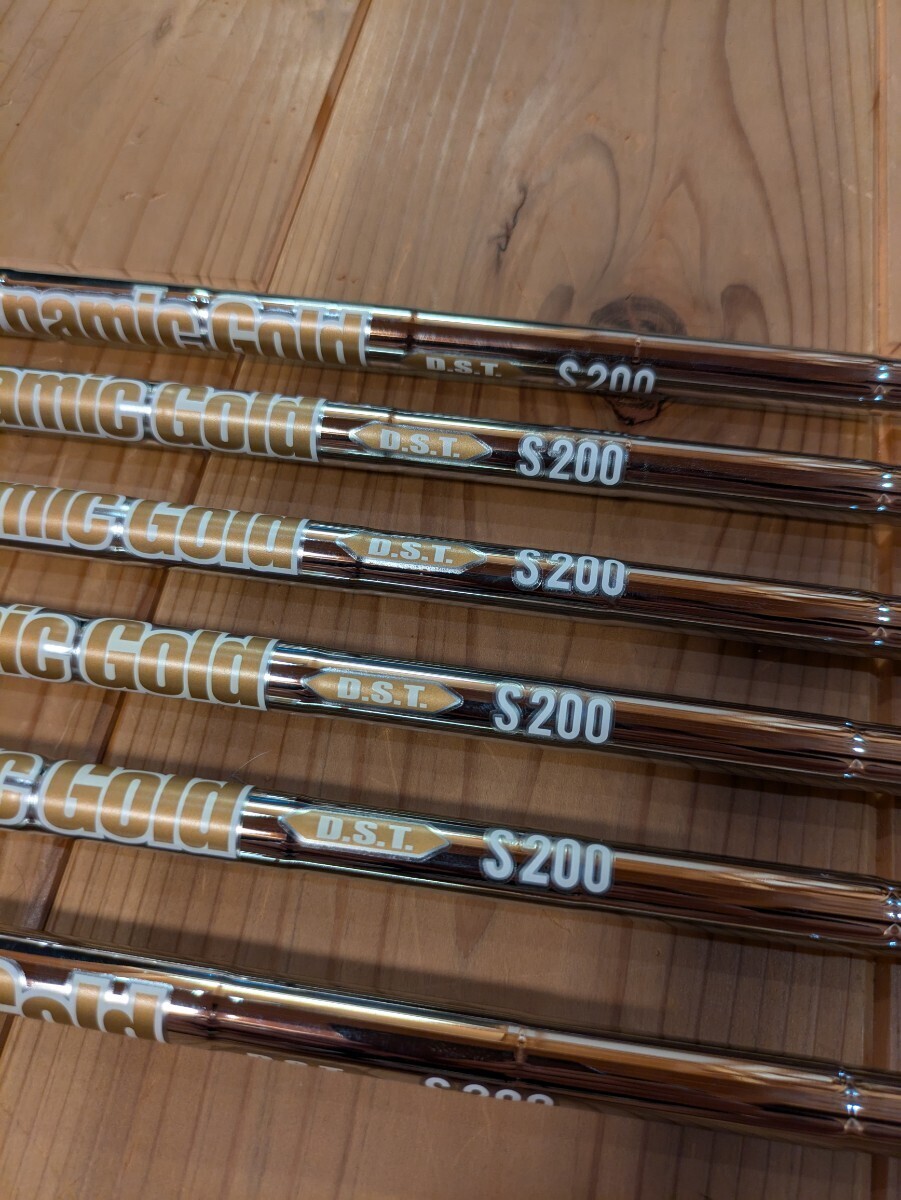 Dynamic Gold DST S200 シャフト 7本セット(4-P)(ダンロップ Dynamic Gold DST S200 シャフト 7本セット(4-P)(ダンロップ