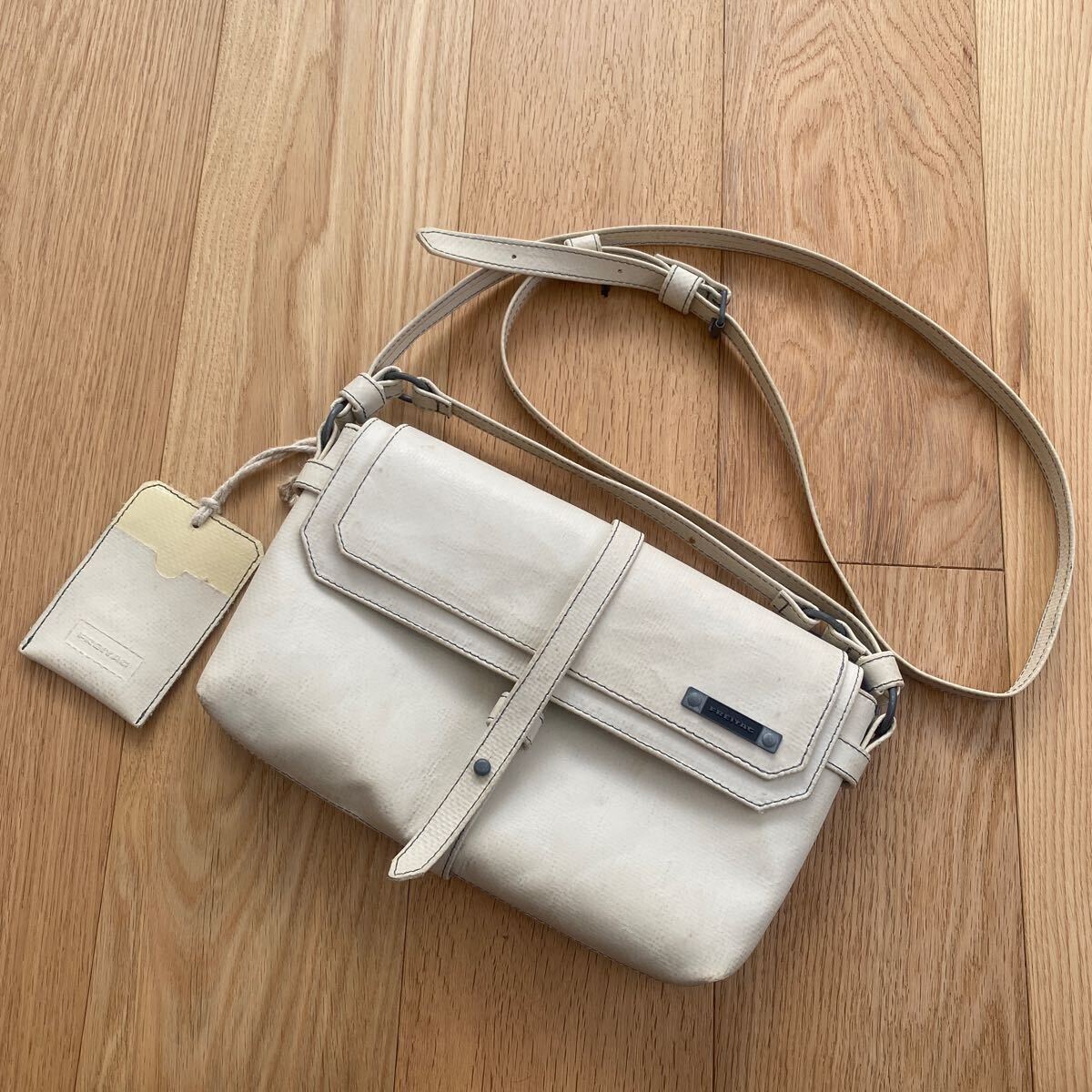 Yahoo!オークション - FREITAG REFERENCE R119 OTTENDORFER希少 Yahoo!オークション - FREITAG REFERENCE R119 OTTENDORFER希少