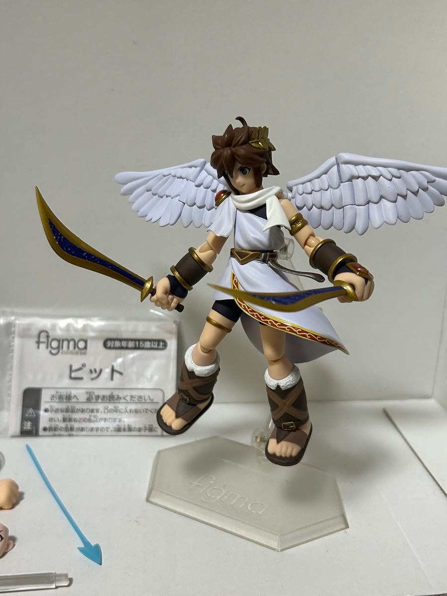フィギュア 開封済み 箱無し figma 新・光神話 パルテナの鏡 フィギュア 開封済み 箱無し figma 新・光神話 パルテナの鏡