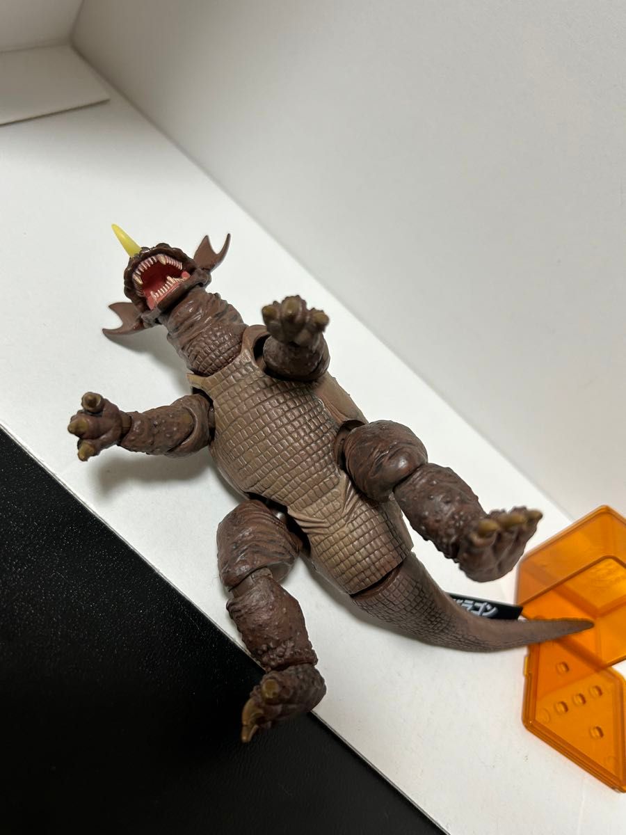 フィギュア 開封済み 箱無し 特撮リボルテック No 004 バラゴン フィギュア 開封済み 箱無し 特撮リボルテック No 004 バラゴン