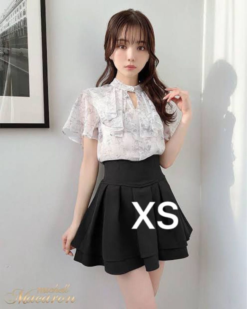 ミシェルマカロン 美脚になれるスカート ブラック XSサイズ ミシェルマカロン 美脚になれるスカート ブラック XSサイズ