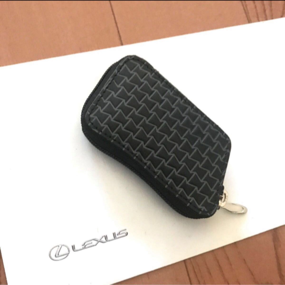新品未使用 レクサス LEXUS 純正『スマートキーケース』正規品 L 新品未使用 レクサス LEXUS 純正『スマートキーケース』正規品 L