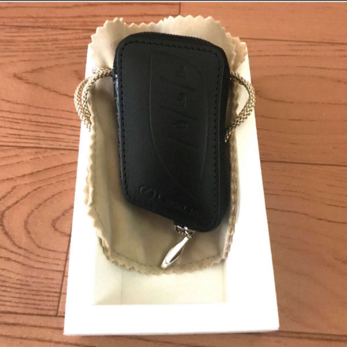 新品未使用 レクサス LEXUS 純正『スマートキーケース』正規品 L 新品未使用 レクサス LEXUS 純正『スマートキーケース』正規品 L
