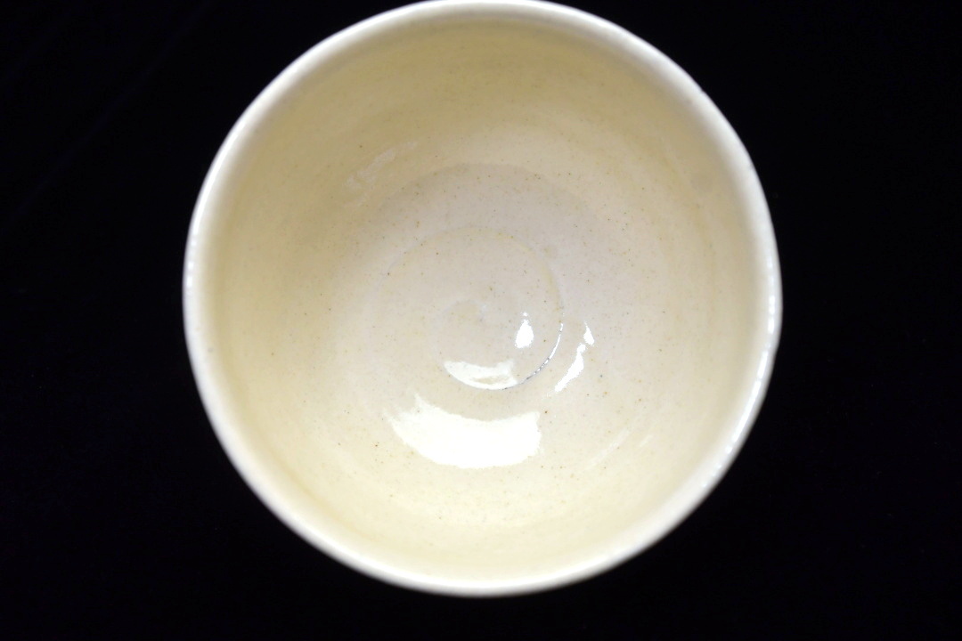 岡本作礼作 唐津焼 粉引 茶碗 共箱 略歴付 茶道具 工芸品