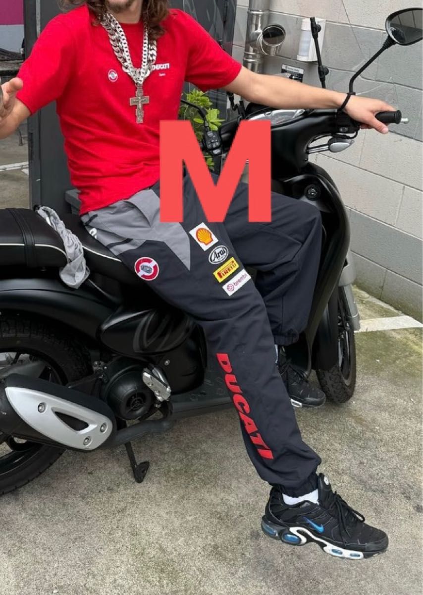 新品 未使用 送料込 Supreme Ducati Track Pant Black Mサイズ 新品 未使用 送料込 Supreme Ducati Track Pant Black Mサイズ