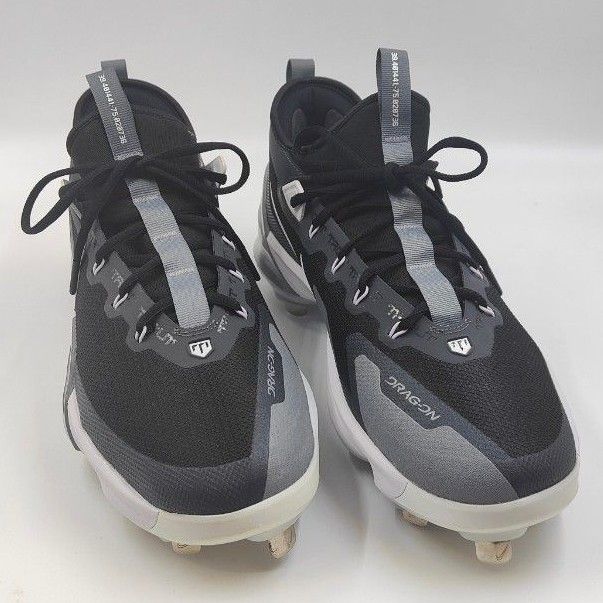 日本未発売】NIKE 野球用スパイク トラウト US12 JP30cm相当 日本未発売】NIKE 野球用スパイク トラウト US12 JP30cm相当