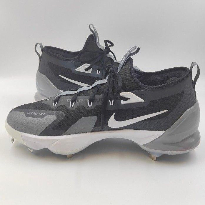 日本未発売】NIKE 野球用スパイク トラウト US12 JP30cm相当 日本未発売】NIKE 野球用スパイク トラウト US12 JP30cm相当