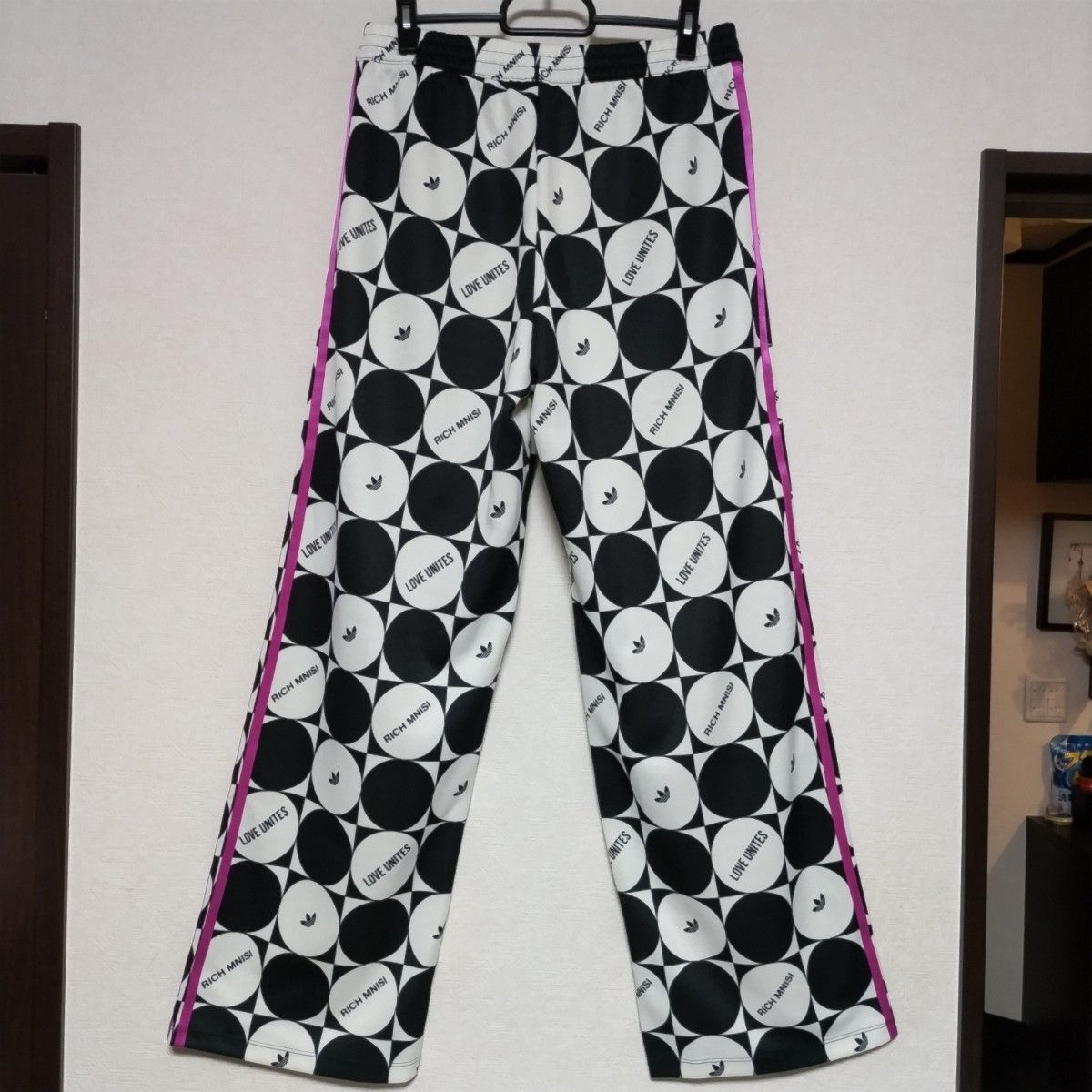 メーカー直売 - 人気ランキング アディダス adidas PRIDE ユニセックス リッチムニシ PANTS RM 78cm~