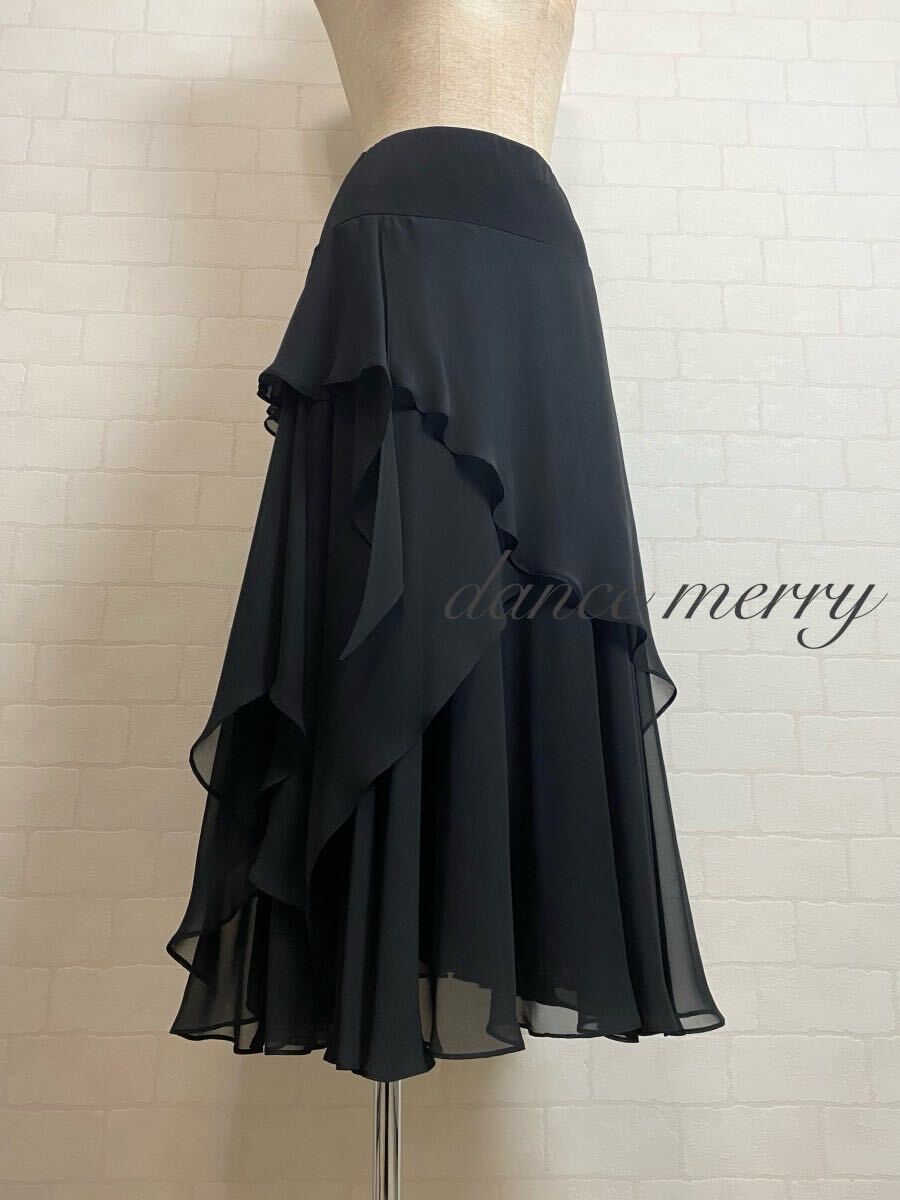 5880円 ☆送料無料☆【MERRY】 社交ダンス 黒 スカート 4591 5880円 ☆送料無料☆【MERRY】 社交ダンス 黒 スカート 4591