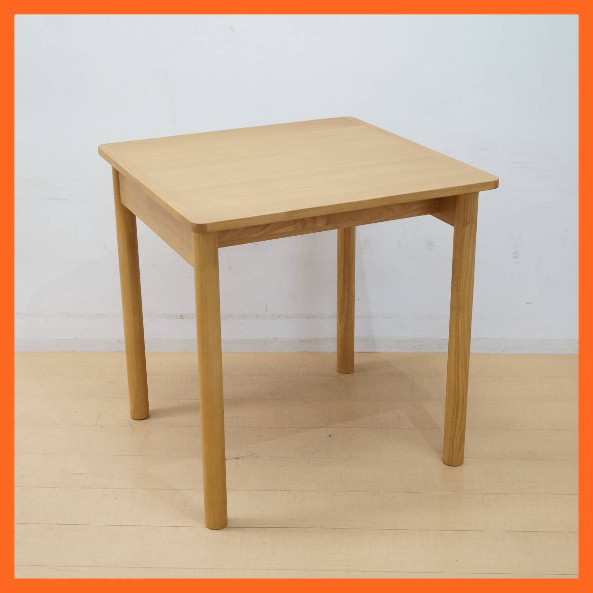 東ハ: 無印良品/MUJI 木製テーブル ナチュラル 約70×70㎝ 2 4人 東ハ: 無印良品/MUJI 木製テーブル ナチュラル 約70×70㎝ 2 4人
