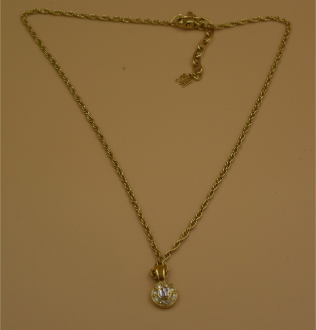 ヤフオク Nina Ricci ニナリッチ ネックレス ライン ヤフオク Nina Ricci ニナリッチ ネックレス ライン