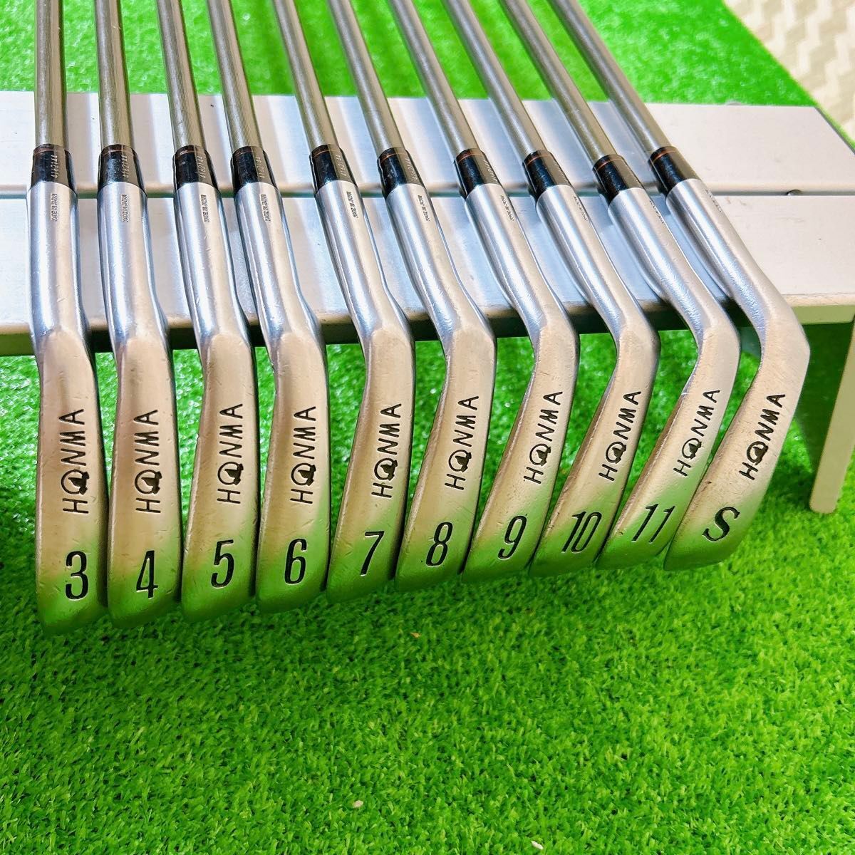 HONMA ホンマ ゴルフ LB-708 アイアン セット 4星 3-11sw 10本 HONMA ホンマ ゴルフ LB-708 アイアン セット 4星 3-11sw 10本