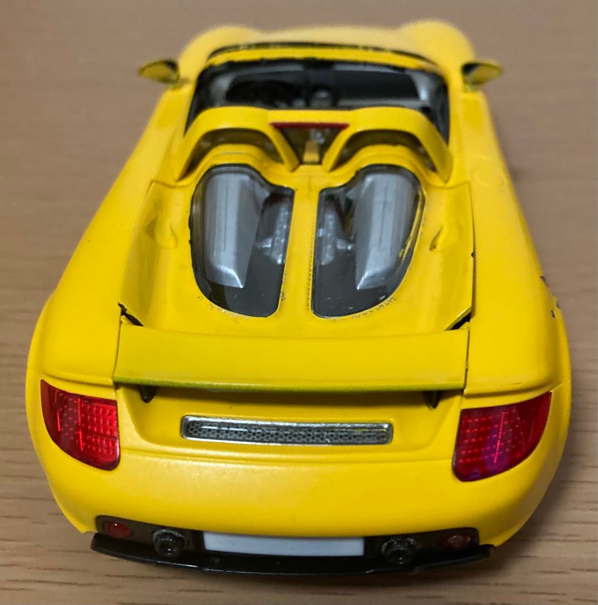 タミヤ プラモデル ポルシェ カレラGT 完成品 1/24|Yahoo タミヤ プラモデル ポルシェ カレラGT 完成品 1/24|Yahoo
